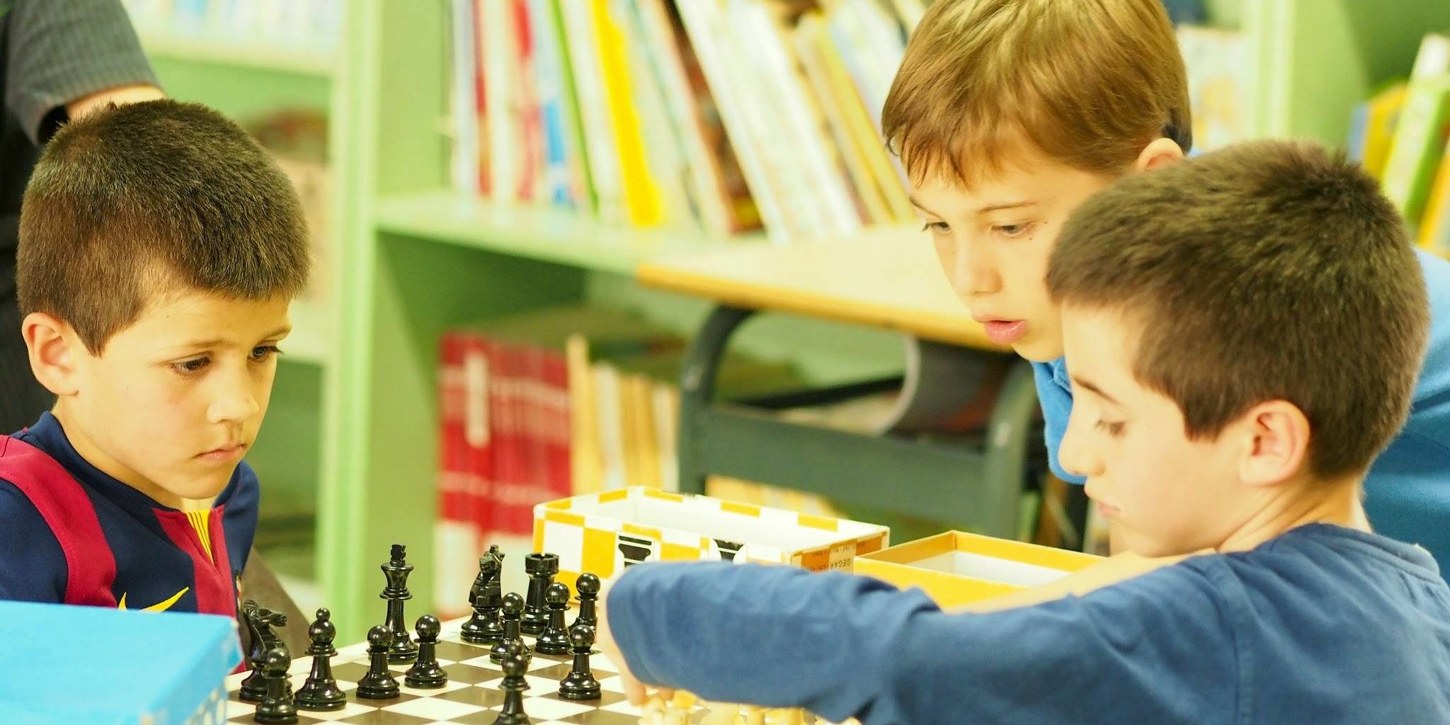Ajedrez en los Colegios – EDAMI