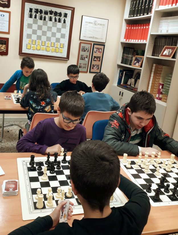 torneo_cartas_edami_20190327_233933